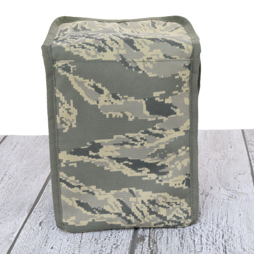 Lunch Bag in ABU back side.