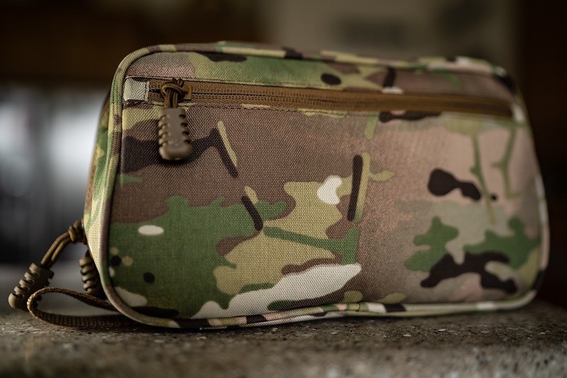 Concho Hanging Toiletry Bag Flying Circle Gear Concho Hanging Toiletry Bag Flying Circle Gear