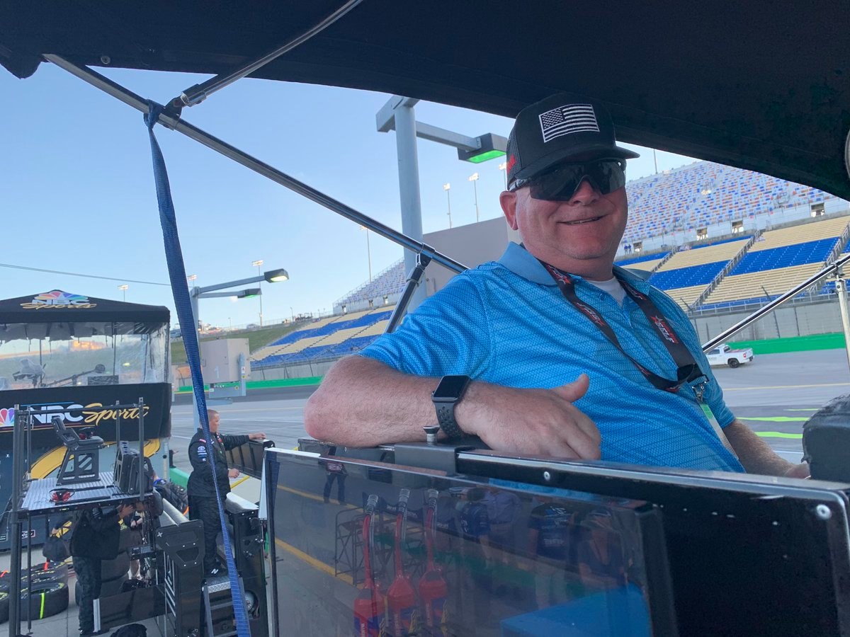 j-hoffman-fort-campbell-nascar-kentucky-race-winner-2019-crew-pit-box.jpg j-hoffman-fort-campbell-nascar-kentucky-race-winner-2019-crew-pit-box.jpg